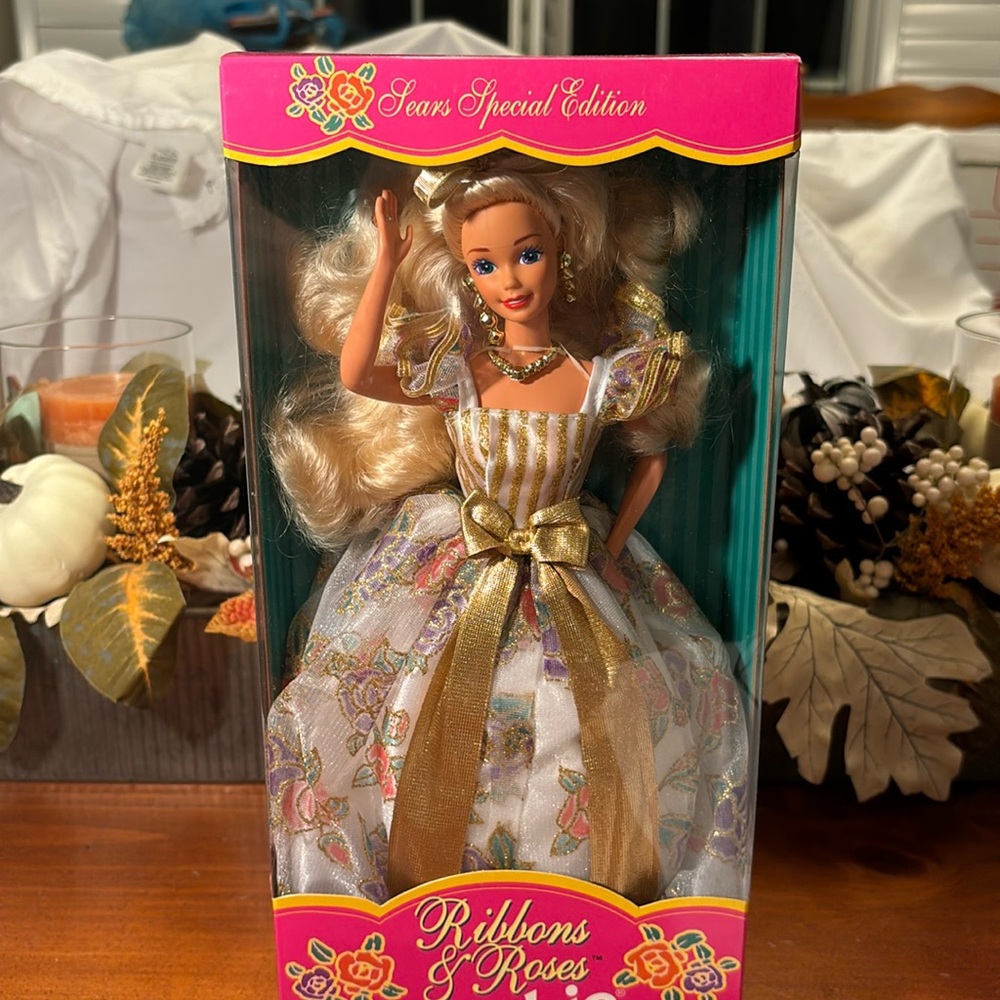 1994 “Ribbons & Roses” Barbie Doll Mattel #13911 Sears Special Edition